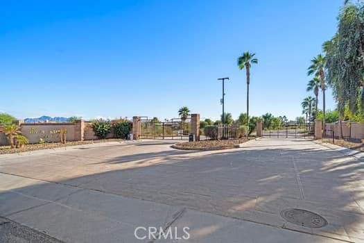 Detail Gallery Image 37 of 38 For 2710 Colorado River, Blythe,  CA 92225 - 3 Beds | 2 Baths