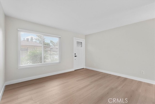 Detail Gallery Image 5 of 35 For 2171 S Magnolia Ave, Ontario,  CA 91762 - 3 Beds | 2 Baths