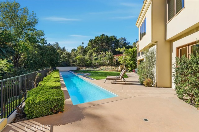 Detail Gallery Image 48 of 59 For 1852 Sharon, Santa Ana,  CA 92705 - 5 Beds | 4/1 Baths