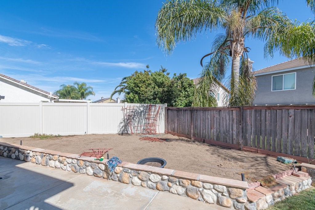 Detail Gallery Image 33 of 52 For 32836 Whitehaven Ct, Menifee,  CA 92584 - 5 Beds | 3/1 Baths