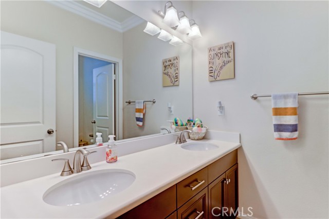 Detail Gallery Image 37 of 52 For 4367 Wintress Dr, Chino,  CA 91710 - 5 Beds | 4/1 Baths