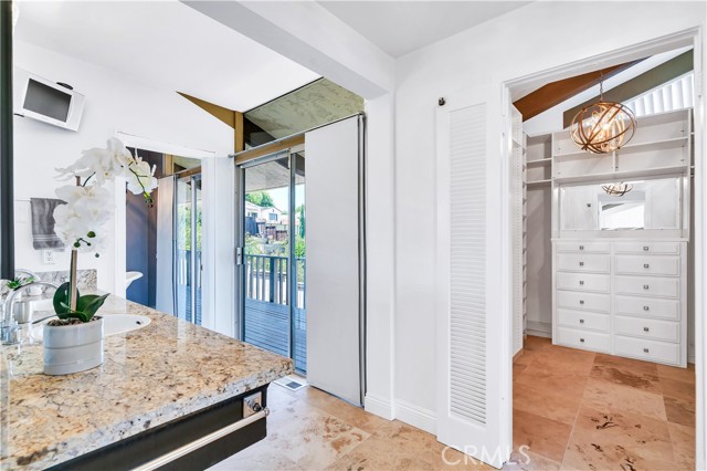 1500 Paseo Del Mar, Palos Verdes Estates CA: https://media.crmls.org/medias/11e0a461-5200-4ce7-8e40-f6edc2ffe130.jpg