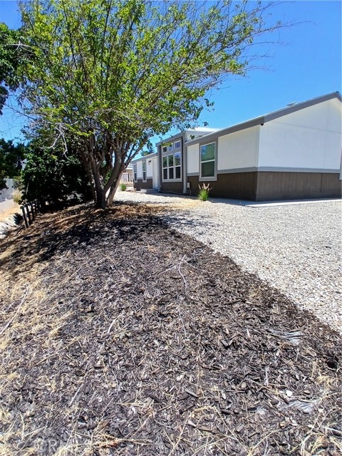25382 Wanda Lane, Hemet CA: https://media.crmls.org/medias/11e1517e-a1e5-4c78-985d-61538c688212.jpg