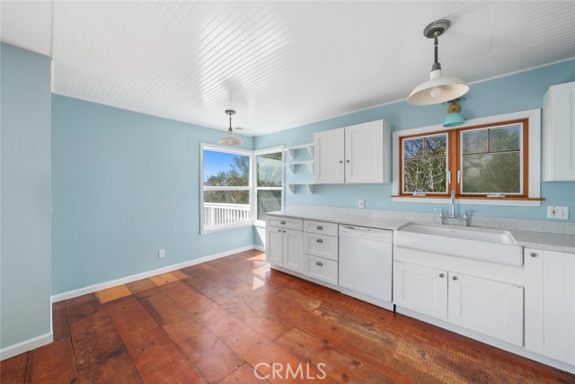 Detail Gallery Image 16 of 54 For 379 Harvey Street, Cambria,  CA 93428 - 4 Beds | 2 Baths