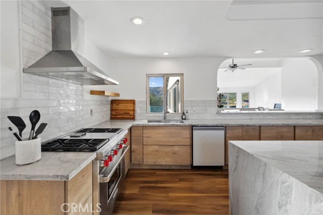 Detail Gallery Image 23 of 73 For 44310 Calle Bernardo, Temecula,  CA 92590 - 3 Beds | 3 Baths
