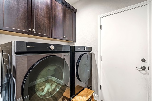 1206 Bristlecone Drive, Madera CA: https://media.crmls.org/medias/11e28a3e-2874-4717-a01e-a7005aa3bd12.jpg