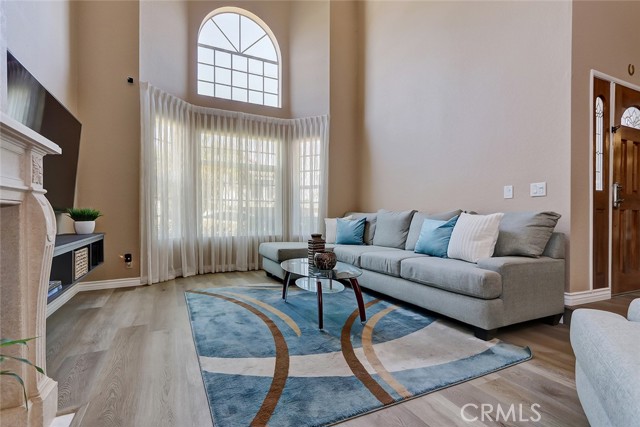 2210 Graham Avenue, Redondo Beach, California 90278, 4 Bedrooms Bedrooms, ,Residential,Sold,Graham,SB22075638