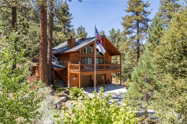 2041 Symonds Drive, Pine Mountain Club, California 93222, 3 Bedrooms Bedrooms, ,2 BathroomsBathrooms,Single Family Residence,For Sale,Symonds,OC25045356