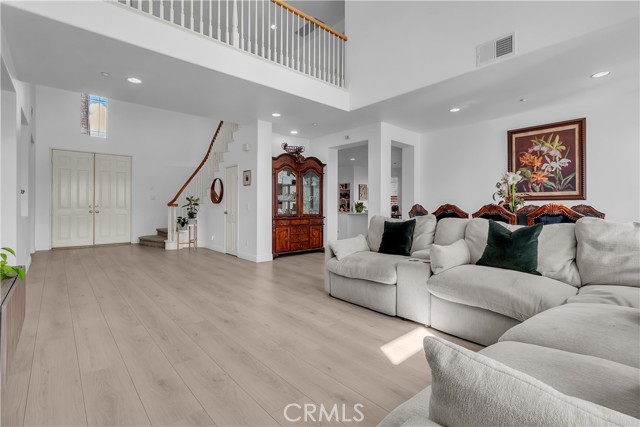 Image 5 of 36 For 11416 Bridgeway Drive