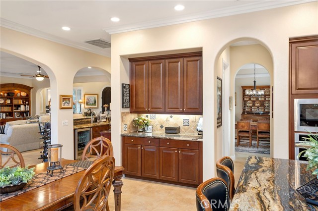 Image 26 of 58 For 15929 Mandalay Road