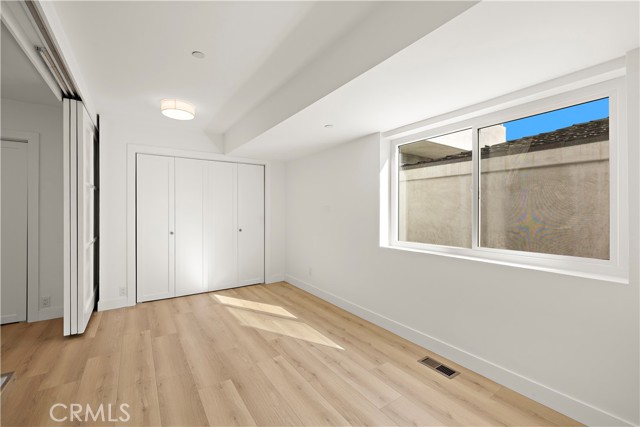 Detail Gallery Image 23 of 33 For 1045 Gaviota Dr #B,  Laguna Beach,  CA 92651 - 3 Beds | 3 Baths