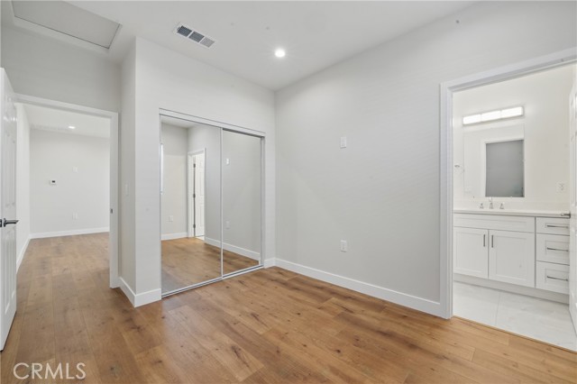 8142 Vantage Avenue, North Hollywood CA: https://media.crmls.org/medias/11e5739c-6739-4691-b24f-841d7b7a16e5.jpg