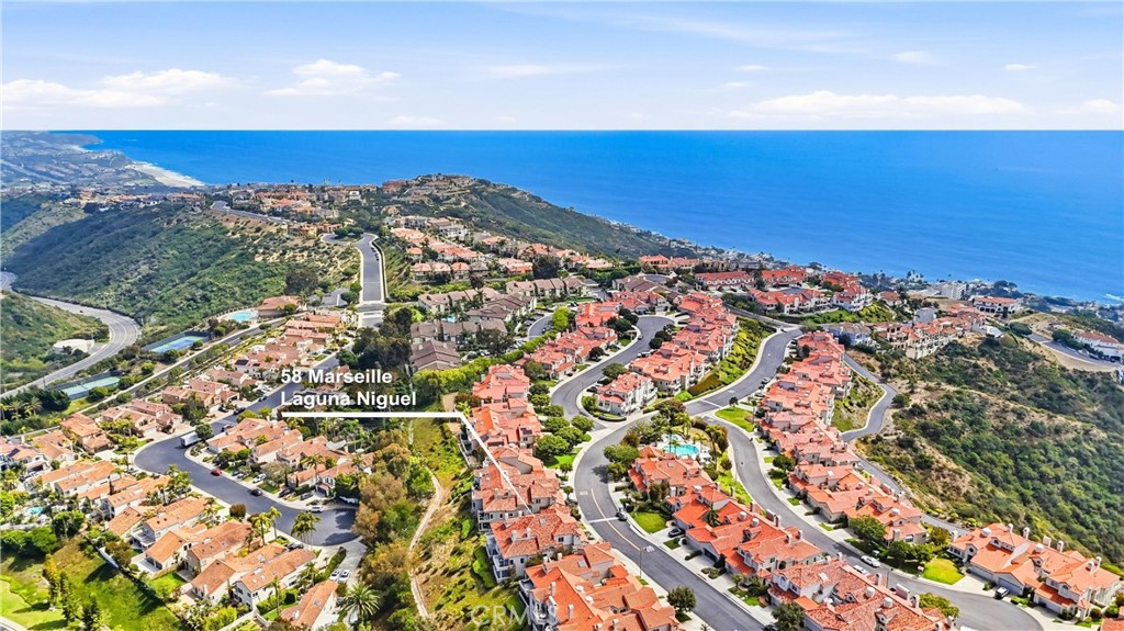 https://media.crmls.org/medias/11e59f38-2760-40fd-ae42-1f7e40685a38.jpg?preset=X-Large