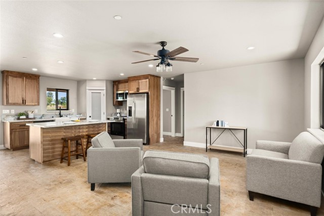 Detail Gallery Image 6 of 40 For 5676 Paradise Ave, Paradise,  CA 95969 - 3 Beds | 2 Baths