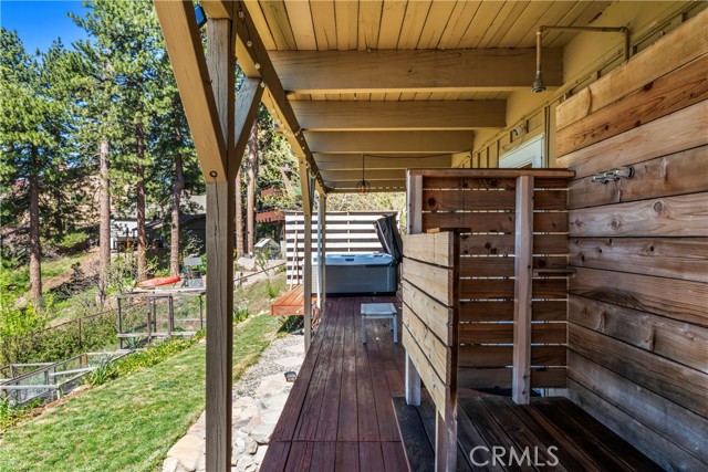 Detail Gallery Image 29 of 41 For 2435 Spring Oak Dr, Running Springs,  CA 92382 - 3 Beds | 2 Baths