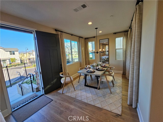 Detail Gallery Image 20 of 55 For 6600 Grotto Ln, Fontana,  CA 92336 - 4 Beds | 3 Baths