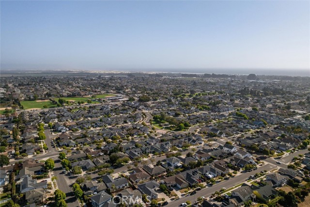 1432 Blackberry Avenue, Arroyo Grande CA: https://media.crmls.org/medias/11e96bb2-da5a-471f-946b-802a36fd3a42.jpg