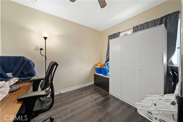 Detail Gallery Image 16 of 27 For 6838 Severn Dr, Paramount,  CA 90723 - 4 Beds | 2 Baths