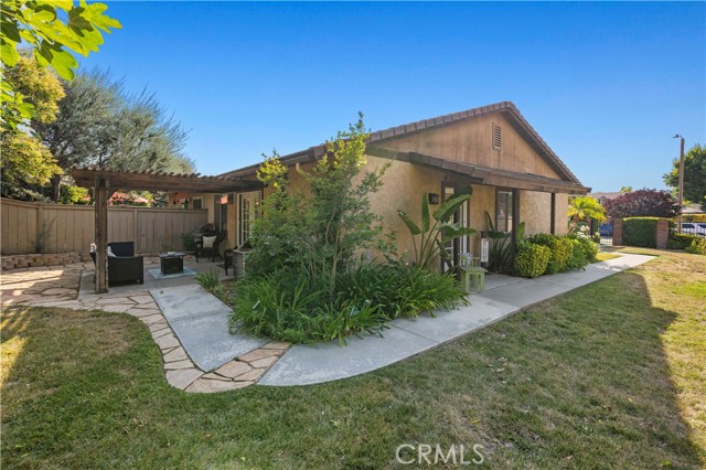 Detail Gallery Image 31 of 41 For 25610 Palma Alta Dr, Valencia,  CA 91355 - 3 Beds | 2 Baths
