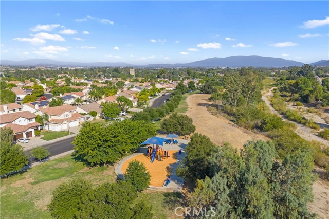 Detail Gallery Image 31 of 32 For 24388 Kentucky Derby Way, Murrieta,  CA 92562 - 3 Beds | 2 Baths