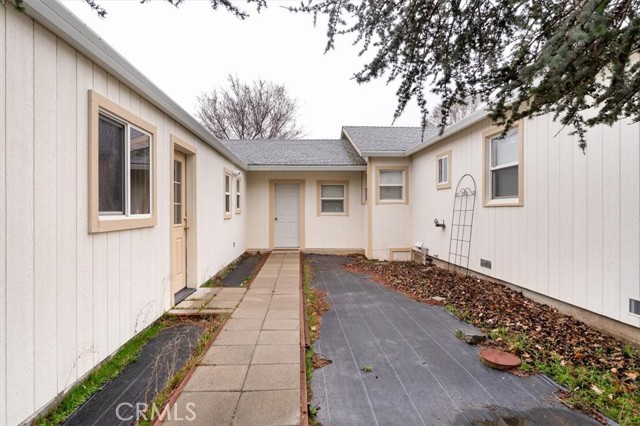 Detail Gallery Image 8 of 34 For 907 Ball Mountain Little Shasta, Montague,  CA 96064 - 6 Beds | 4 Baths