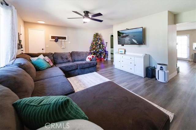 Detail Gallery Image 9 of 55 For 22287 Black Beauty, Wildomar,  CA 92595 - 4 Beds | 2 Baths