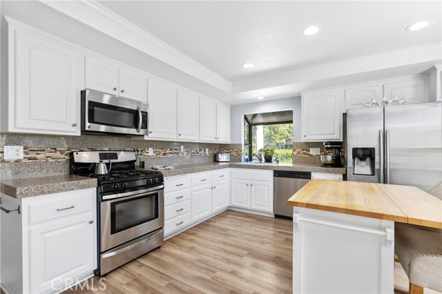 Detail Gallery Image 7 of 27 For 7 Onyx, Irvine,  CA 92614 - 2 Beds | 2 Baths