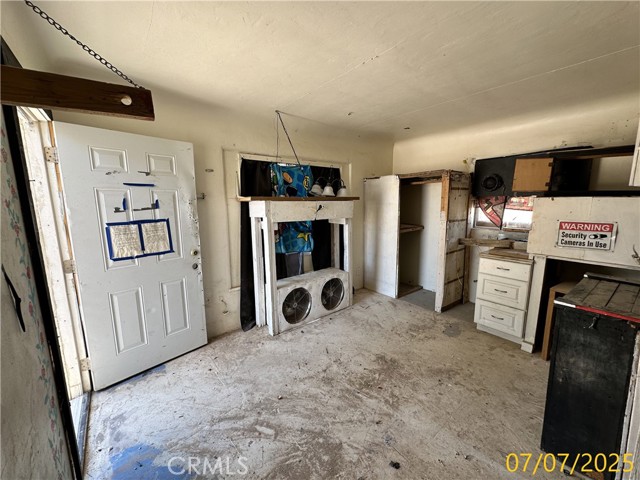 Detail Gallery Image 9 of 15 For 46123 Fairview Rd, Newberry Springs,  CA 92365 - 6 Beds | 5 Baths