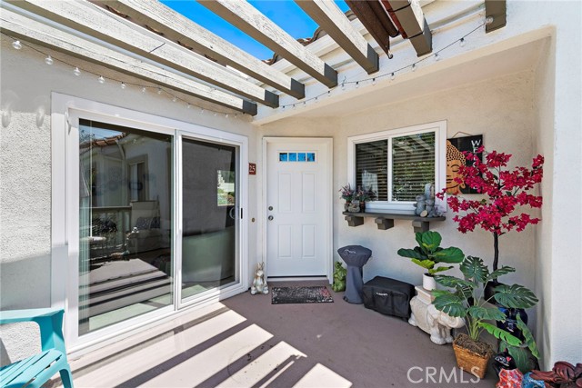 25 Via Tortuga, Rancho Santa Margarita CA: https://media.crmls.org/medias/11f1994c-73af-4847-b8f7-2773956a751e.jpg