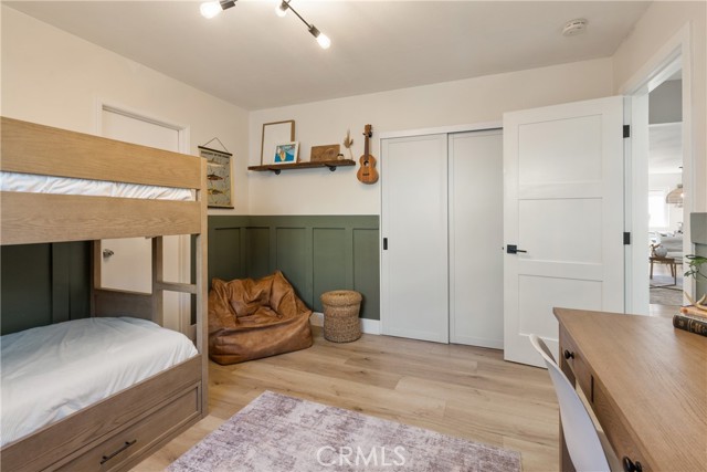 7661 Ontario Drive, Huntington Beach CA: https://media.crmls.org/medias/11f269bc-64dc-4977-a82f-4832a0e6bc32.jpg