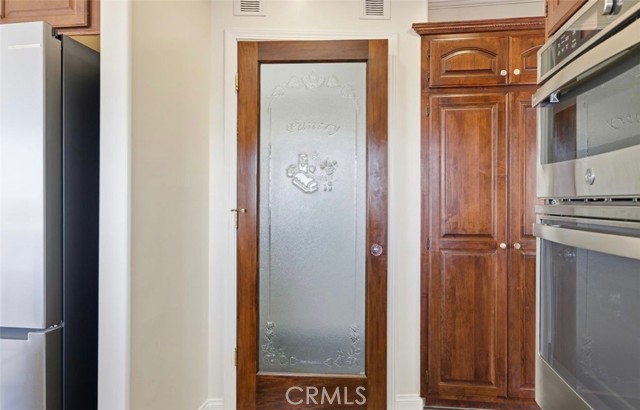 Detail Gallery Image 14 of 40 For 12317 Navy Street, Los Angeles,  CA 90066 - 3 Beds | 3 Baths