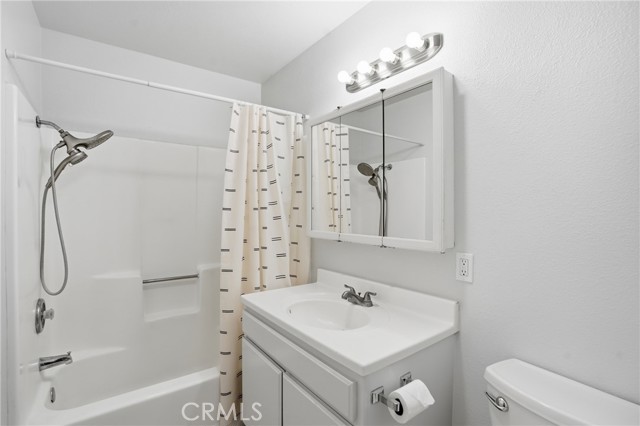 Detail Gallery Image 13 of 21 For 1193 E Foster, Santa Maria,  CA 93455 - 3 Beds | 1/1 Baths