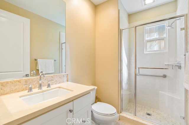 Detail Gallery Image 17 of 34 For 71 Brixton, Irvine,  CA 92620 - 4 Beds | 3 Baths