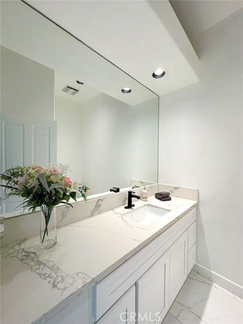 45700 Adler Lane, Temecula CA: https://media.crmls.org/medias/11f57b0e-c47a-47fb-a75c-ac3c2cd9a851.jpg