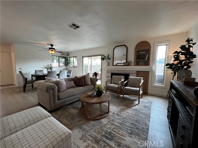 3004 Via Delores, Baldwin Park CA: https://media.crmls.org/medias/11f64e9e-778e-4518-ae4b-10e540df9e07.jpg