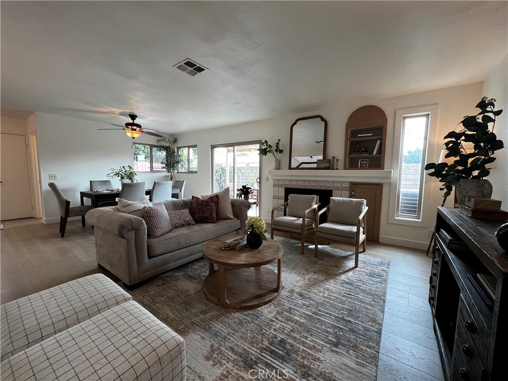 MLS #WS25255441 image #6