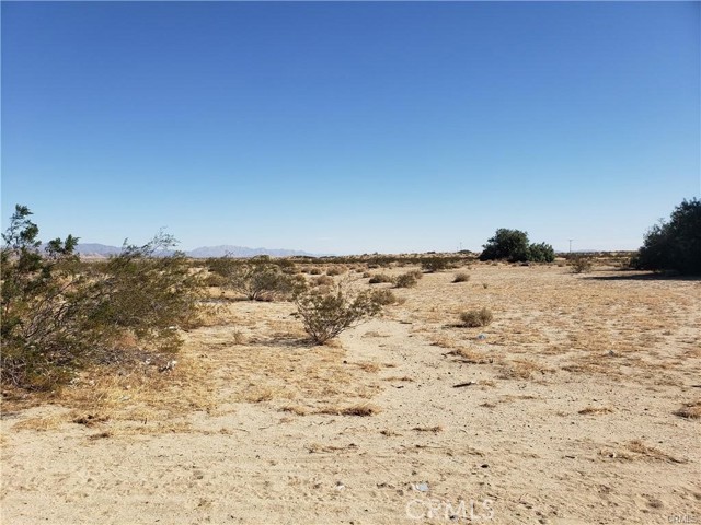 3995 Adobe Road, Twentynine Palms, California 92277, ,Land,For Sale,3995 Adobe Road,CRJT22245607