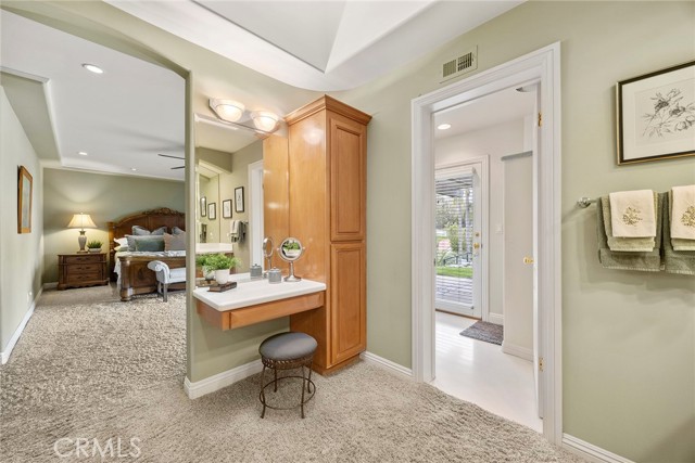 241 S Country Hill Road, Anaheim Hills CA: https://media.crmls.org/medias/11f70c43-b509-4545-86b6-58363dd5c33b.jpg