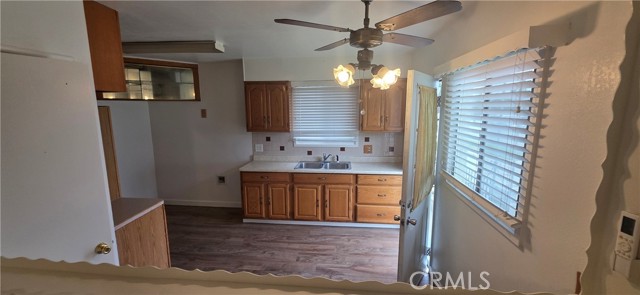 Detail Gallery Image 14 of 21 For 7815 Mango Ave, Fontana,  CA 92336 - 3 Beds | 1/1 Baths