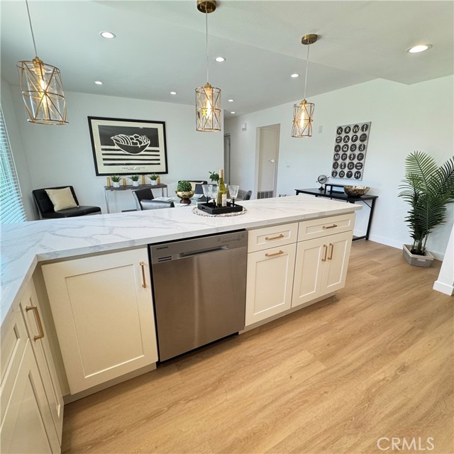 Detail Gallery Image 13 of 44 For 13864 Elgers St, Cerritos,  CA 90703 - 3 Beds | 2 Baths