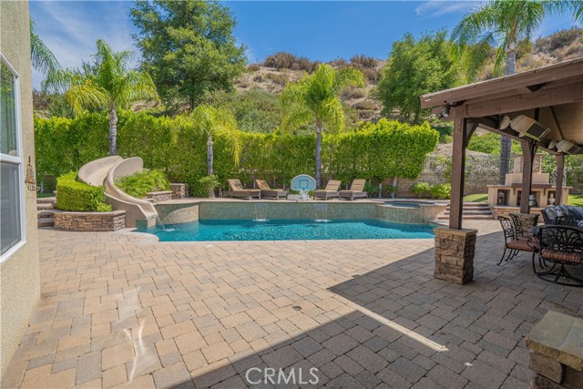 25505 Brighton Place, Stevenson Ranch CA: https://media.crmls.org/medias/11f801d8-4f0e-4cd1-a12b-3e49872dd2fd.jpg