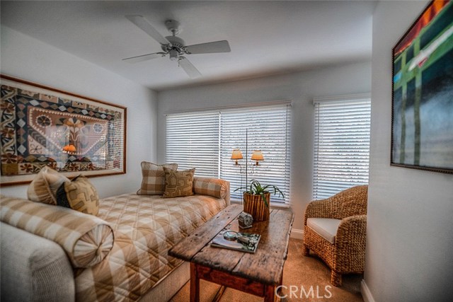 2137 Channel Road, Newport Beach CA: https://media.crmls.org/medias/11f8c897-d34d-41b6-9485-87003091f373.jpg