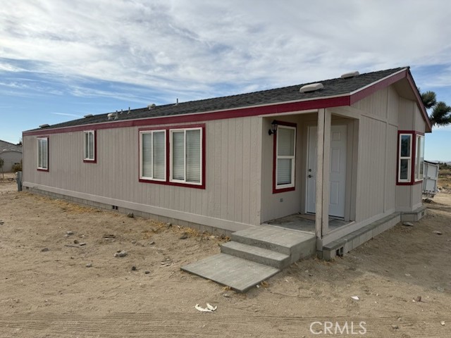 Detail Gallery Image 1 of 9 For 1354 Madera Rd, Pinon Hills,  CA 92372 - 3 Beds | 2 Baths