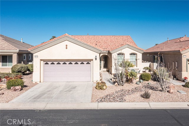 Detail Gallery Image 2 of 40 For 19442 Royal Oaks Rd, Apple Valley,  CA 92308 - 2 Beds | 2 Baths