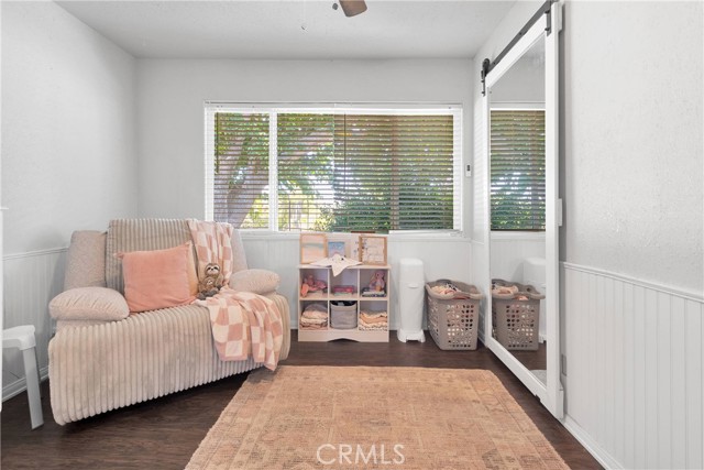 19545 Seneca Road, Apple Valley CA: https://media.crmls.org/medias/11fb2ec3-e8e7-4514-b111-864c2b27a793.jpg