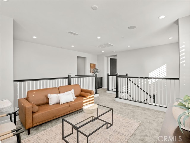 Detail Gallery Image 27 of 52 For 4483 Crown Bluffs Dr, Madera,  CA 93636 - 4 Beds | 3 Baths