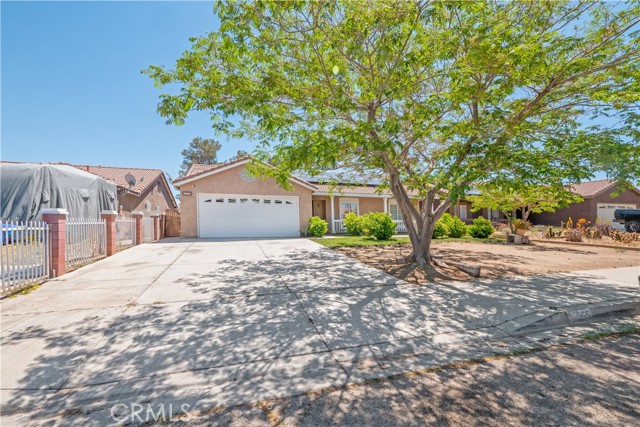 Detail Gallery Image 4 of 46 For 15055 Kingsford Ave, Adelanto,  CA 92301 - 3 Beds | 2 Baths