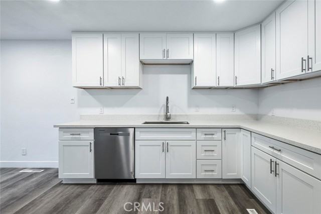 Detail Gallery Image 15 of 48 For 6513 N Anna, Fresno,  CA 93710 - 3 Beds | 2 Baths