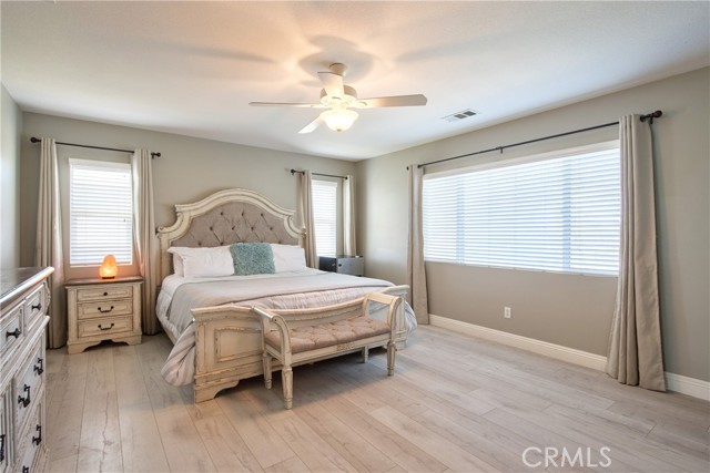 Detail Gallery Image 24 of 51 For 39883 S Creek Cir, Murrieta,  CA 92563 - 5 Beds | 3/1 Baths