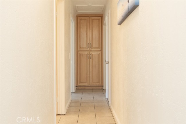 Detail Gallery Image 14 of 31 For 3790 Nuttree, Riverside,  CA 92501 - 3 Beds | 2 Baths